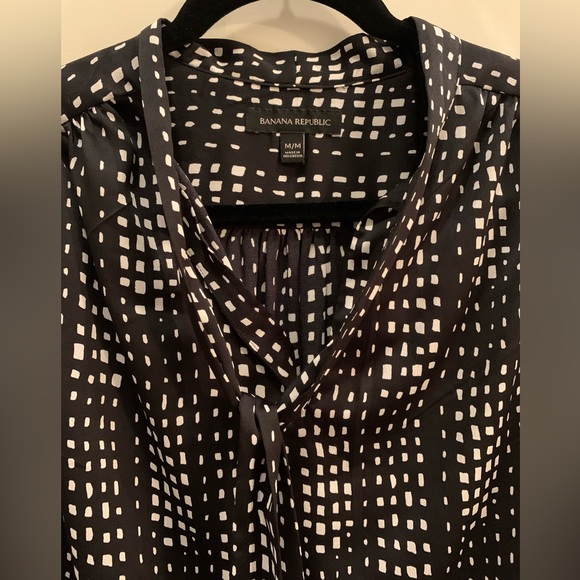 Banana Republic top - Picture 3 of 3